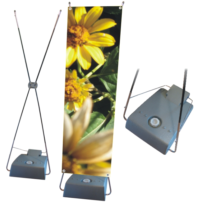 X-Baner OutDoor na zewn�trz z pojemnikiem na wod�
